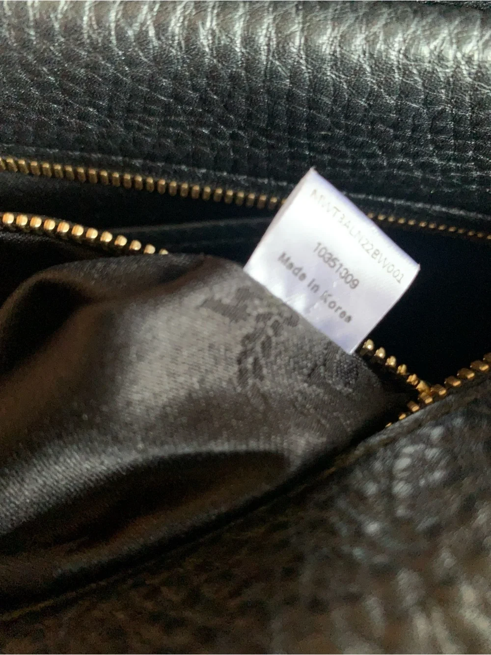 MCM Limited Edition Satchel. EUC - Picture 8 of 12